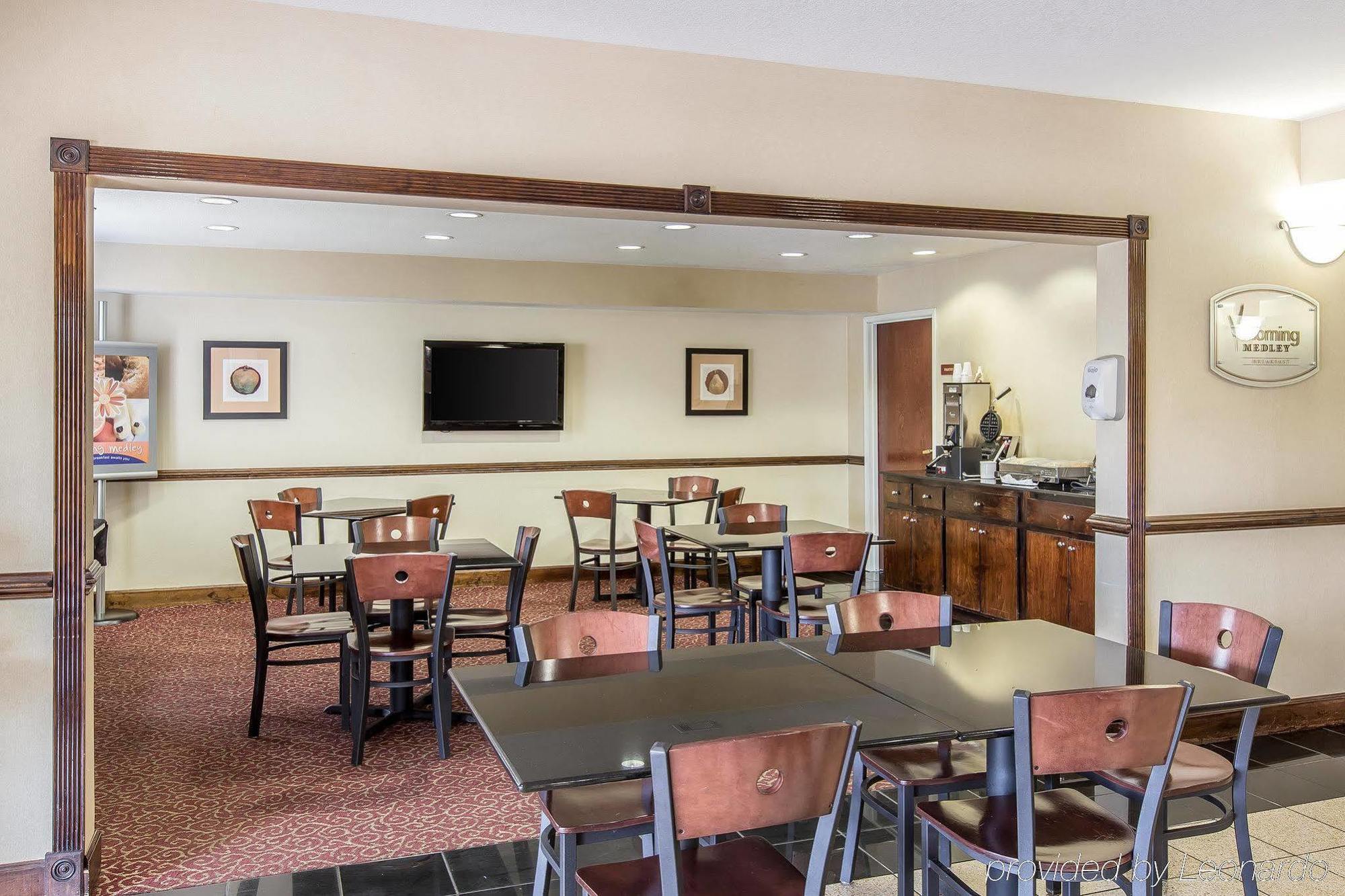 Wingate By Wyndham Kings Bay Naval Base I-95 Hotel 4*