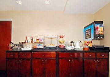 Wingate By Wyndham Kings Bay Naval Base I-95 Hotel 4*